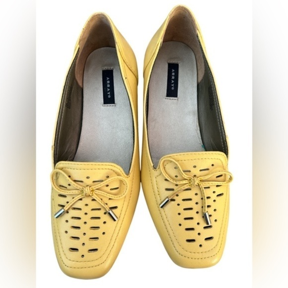 NWOT Array Sweet Pea Flats Size 6 - Picture 2 of 8